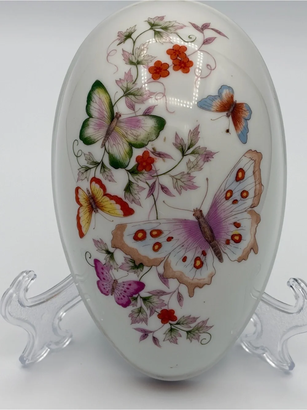 Vintage Retired 1979 Egg Shaped Trinket Box “ Butterfly Fantasy “ Made in Japan